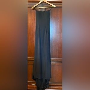 Exclusives Formal Dress. Black. Size 4